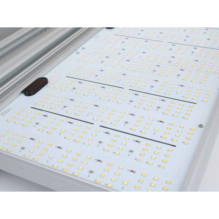 Sistema LED Aura 640W - Iluminación Hortícola SOLUX